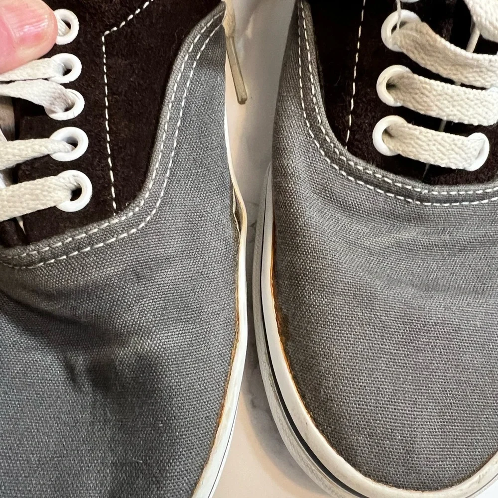 Vans SZ‎ 7 Men’s SZ 8.5 Women’s